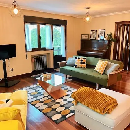 La Casona De La Carbayeda * 오비에도