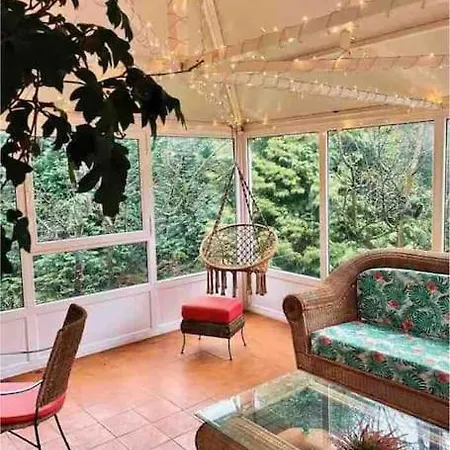 빌라 La Casona De La Carbayeda