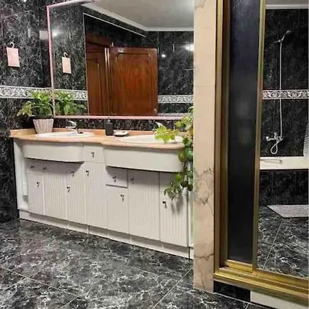 La Casona De La Carbayeda 오비에도